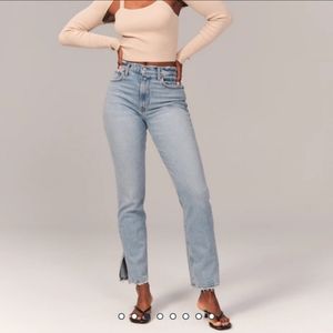 NWT Curve Love 90s Ultra High Rise Straight Jeans